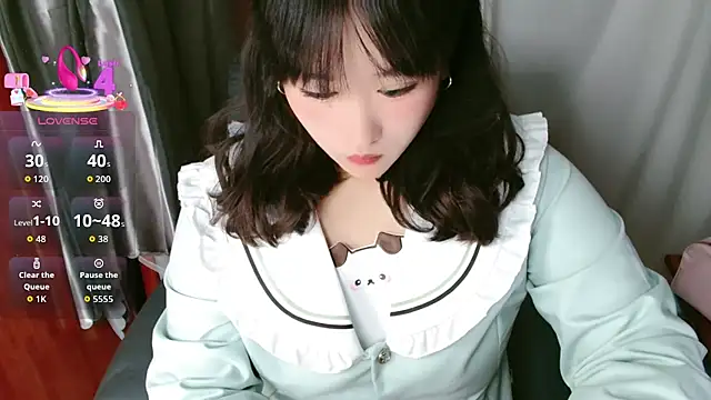 sallybing online show from April 12, 4:32 pm