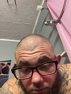 trickydickydaddy online show from December 23, 8:46 am