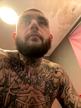 trickydickydaddy online show from December 3, 10:47 am