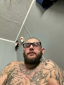 trickydickydaddy online show from February 6, 11:06 am