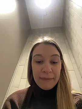 SashaCatt online show from January 8, 8:42 am