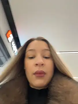 SashaCatt online show from November 30, 7:31 am