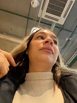 SashaCatt online show from April 9, 7:58 am