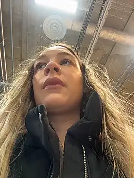 SashaCatt online show from April 10, 8:10 am