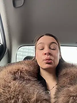 SashaCatt online show from February 17, 9:06 am