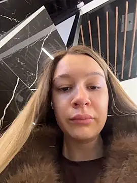 SashaCatt online show from December 15, 7:58 am