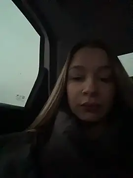 SashaCatt online show from December 4, 7:07 am