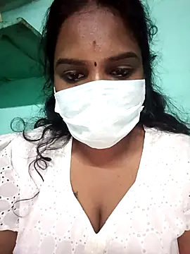 Tamil Hot Pooja online show from November 9, 4:55 pm