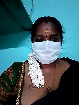 Tamil Hot Pooja online show from November 11, 5:19 pm