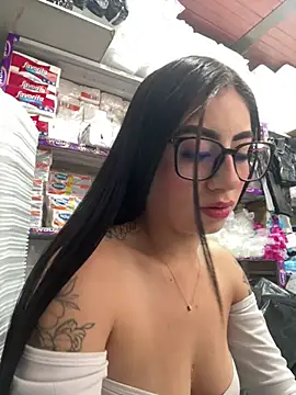 Snapshot of SCARLETT_INK_ chatting on February 22, 4:52 pm SCARLETT INK online show from February 22, 4:52 pm