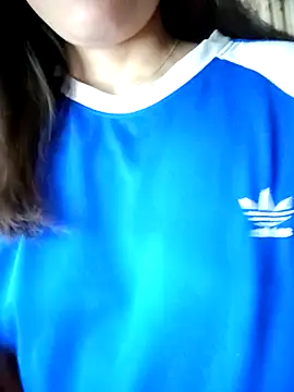 Tiny-122 online show from March 9, 4:05 am