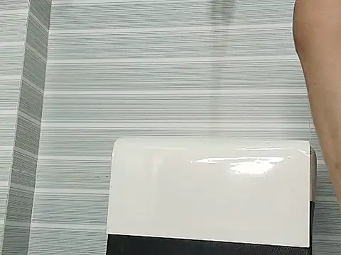Tiny-122 online show from June 21, 2:50 am