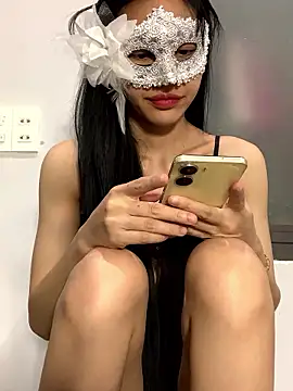 Tiny-122 online show from January 18, 6:22 pm