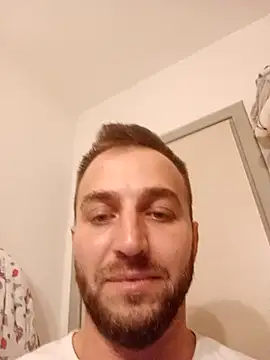 BlueEyeVibe online show from December 5, 3:43 pm