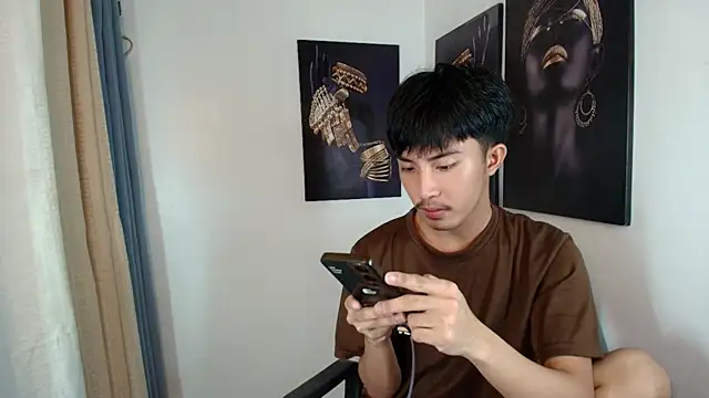 babygurlsweetcock online show from December 15, 4:51 am