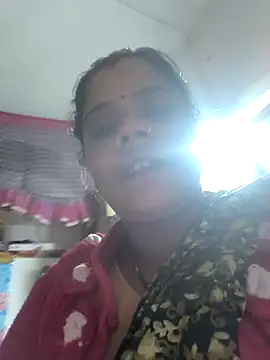 Snapshot of Hot_suini chatting on February 9, 6:06 pm Hot suini online show from February 9, 6:06 pm