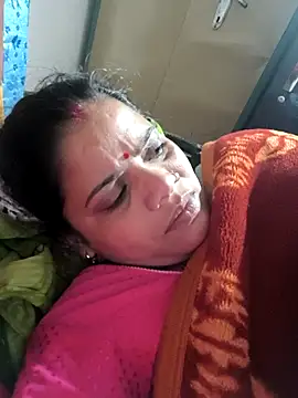 Snapshot of Hot_suini chatting on February 21, 4:20 pm Hot suini online show from February 21, 4:20 pm