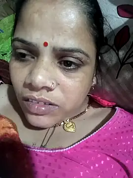 Snapshot of Hot_suini chatting on February 18, 4:36 pm Hot suini online show from February 18, 4:36 pm