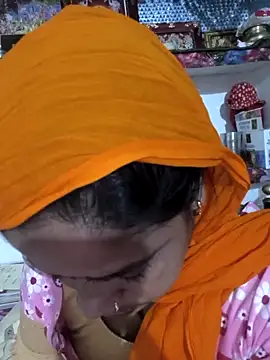 Snapshot of Hot_suini chatting on February 7, 12:13 pm Hot suini online show from February 7, 12:13 pm