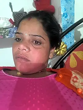 Snapshot of Hot_suini chatting on January 11, 6:04 pm Hot suini online show from January 11, 6:04 pm