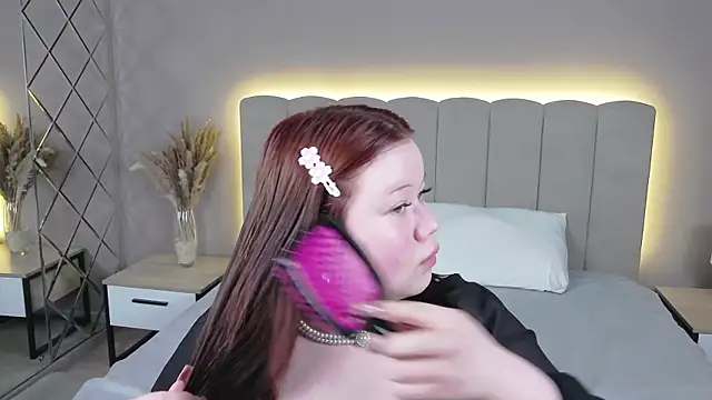 EvaNova  online show from April 3, 11:27 am