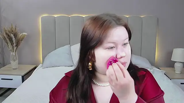 EvaNova  online show from March 8, 9:34 am