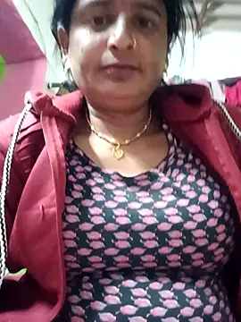 Quin love143 online show from December 1, 10:43 pm