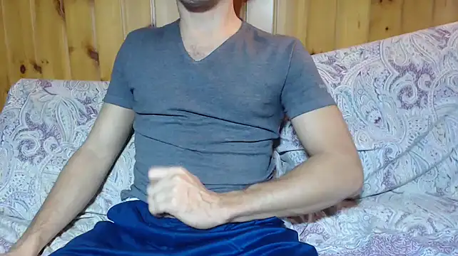 Snapshot of Andrew_x chatting on November 8, 4:10 pm Andrew x online show from November 8, 4:10 pm