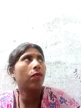 Maya mohni online show from June 12, 8:01 am