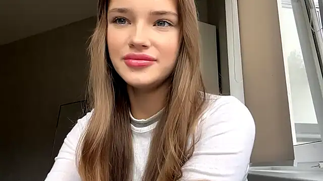 HuldaTredo online show from November 13, 10:19 am