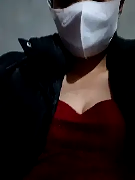 Lyla john online show from January 7, 4:17 am