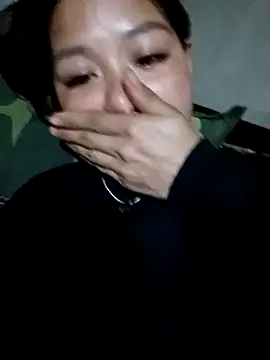 Lyla john online show from February 13, 8:58 am