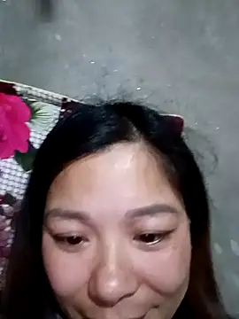 Lyla john online show from February 9, 1:31 pm