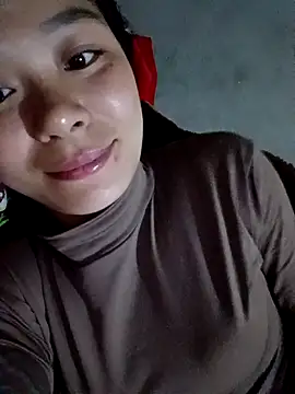 Lyla john online show from January 14, 1:37 pm