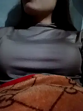 Lyla john online show from January 17, 12:42 pm