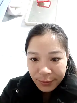 Lyla john online show from December 19, 9:28 pm