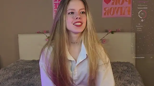 TiffinyMergist online show from December 1, 7:37 pm