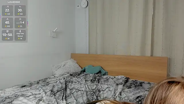 Snapshot of TiffinyMergist chatting on March 3, 10:11 am TiffinyMergist online show from March 3, 10:11 am