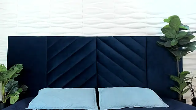 Noah dupont  online show from November 26, 11:43 am