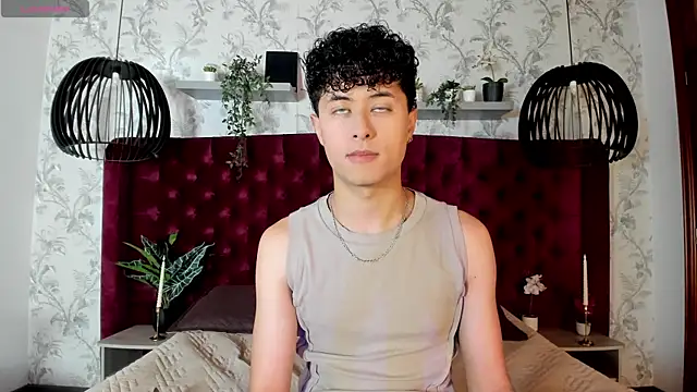 Noah dupont  online show from December 1, 11:55 am