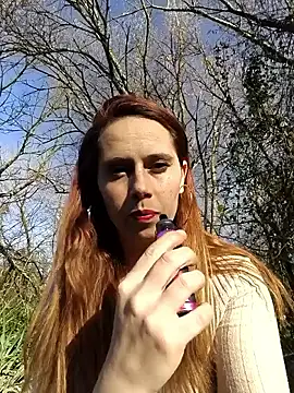 Snapshot of MickNanaa chatting on February 23, 3:01 pm MickNanaa online show from February 23, 3:01 pm