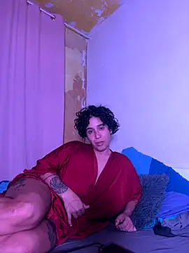 Snapshot of CaneliitaBlaze chatting on November 12, 4:22 pm CaneliitaBlaze online show from November 12, 4:22 pm