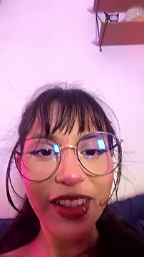 Snapshot of Tamara_Aluna_ chatting on August 5, 1:54 am Tamara Aluna online show from August 5, 1:54 am