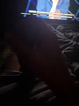 groschibre40100 online show from November 28, 10:54 pm