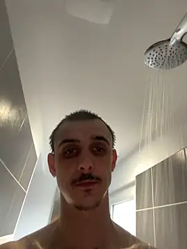 groschibre40100 online show from November 20, 8:26 am