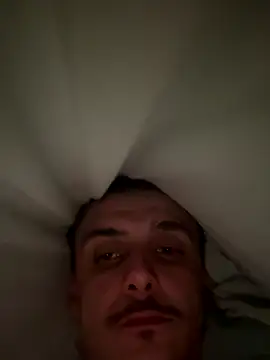 groschibre40100 online show from November 22, 12:10 am