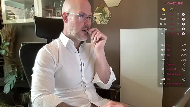 the new fit rubinho online show from April 13, 8:29 am