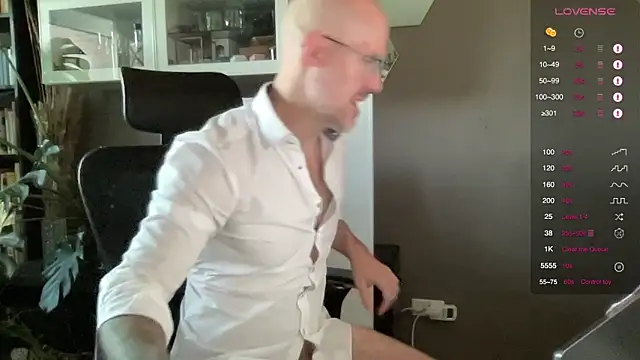 the new fit rubinho online show from April 14, 5:56 am