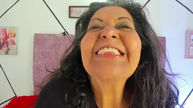 Victoriaa Anderson online show from February 4, 8:26 pm