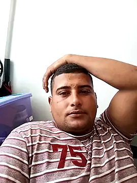 Snapshot of tutancamin chatting on November 8, 4:10 pm tutancamin online show from November 8, 4:10 pm